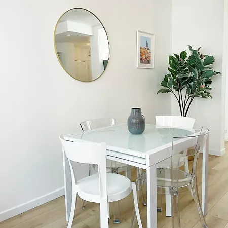 Apartment Le - 6 Voyageurs En Hyper Centre-ville Avec Wifi