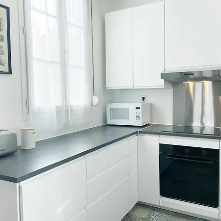 Le - 6 Voyageurs En Hyper Centre-ville Avec Wifi Apartment *