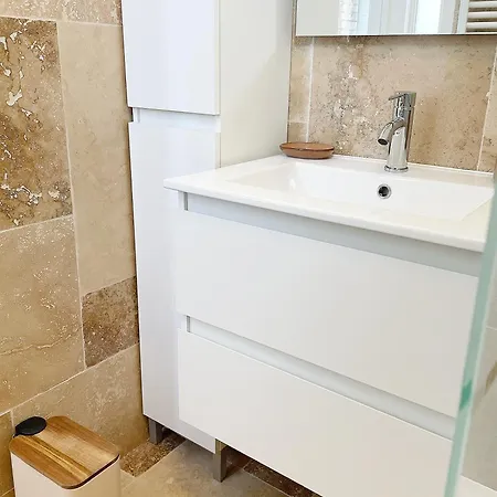 Apartment Le - 6 Voyageurs En Hyper Centre-ville Avec Wifi