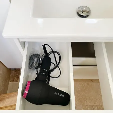 Le - 6 Voyageurs En Hyper Centre-ville Avec Wifi Apartmán Remeš