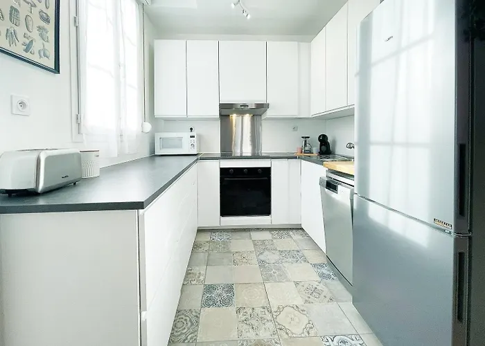 Le - 6 Voyageurs En Hyper Centre-ville Avec Wifi * Reims