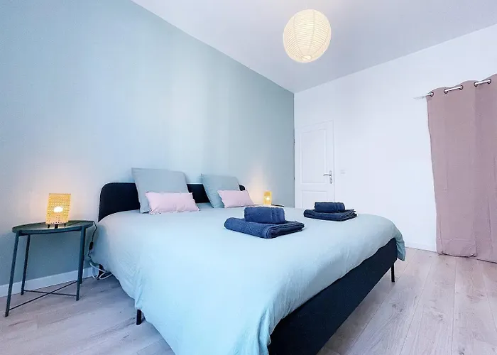 Lejlighed Le - 6 Voyageurs En Hyper Centre-ville Avec Wifi